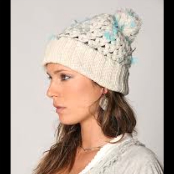 Free People RARE Knitted Crocheted Pom Beanie Hat - Picture 2 of 6